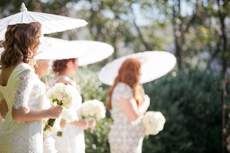 bridesmaids with paraosols at Maravilla Gardens