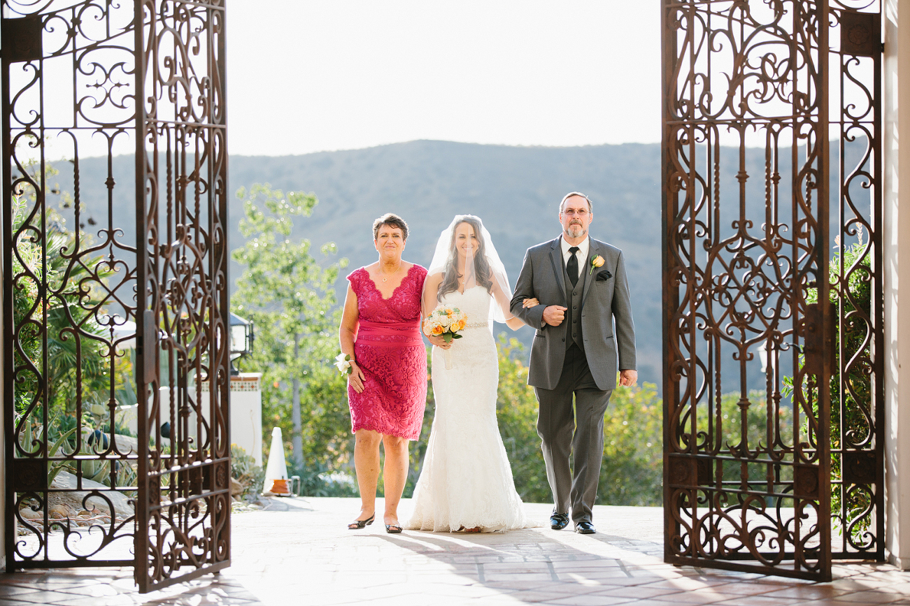 Hummingbird Nest Ranch: Christine + Jonathan