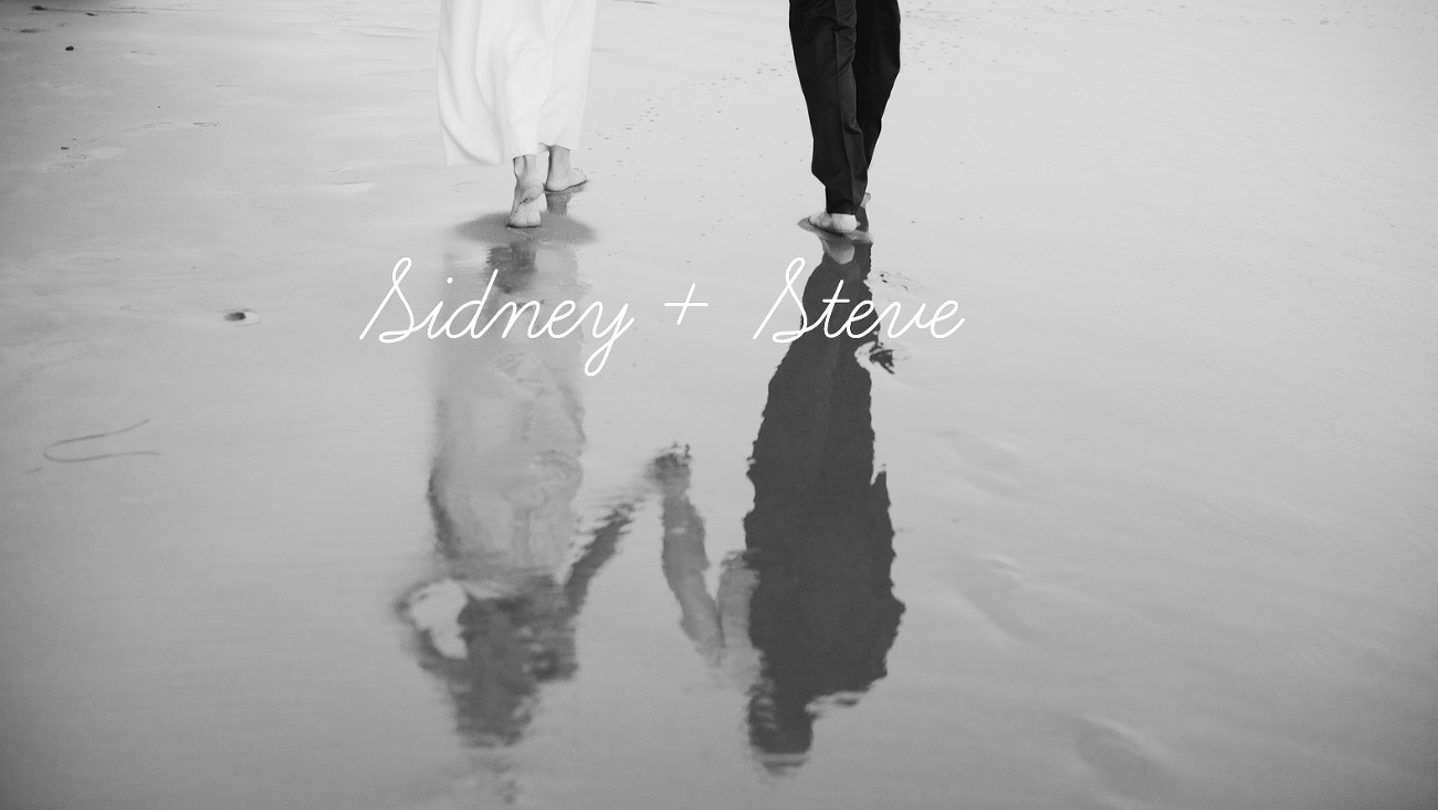 Glamerous Beach and Hills Engagement: Sidney + Steve