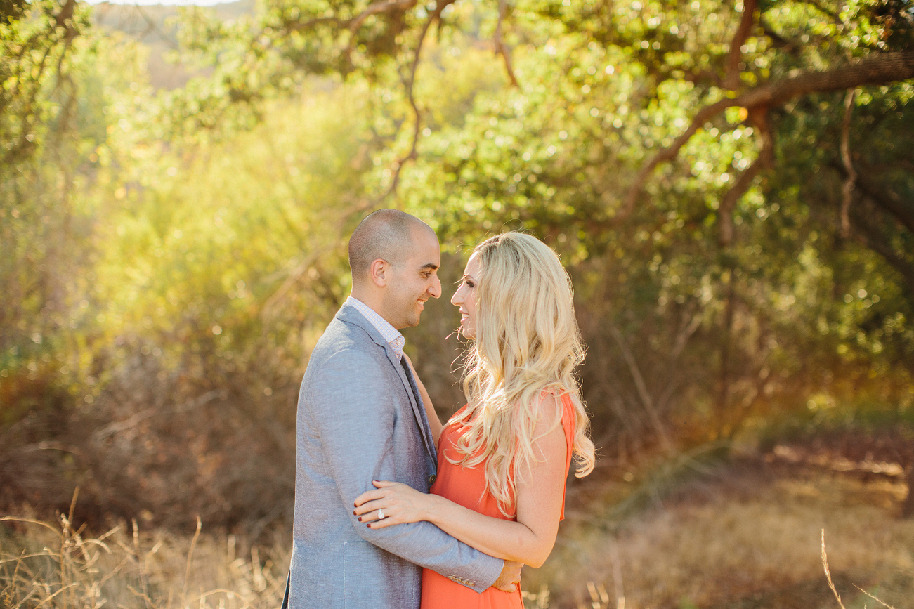 Glamerous Beach and Hills Engagement: Sidney + Steve