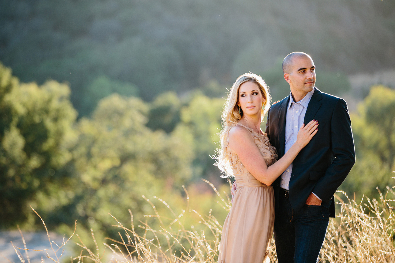 Glamerous Beach and Hills Engagement: Sidney + Steve