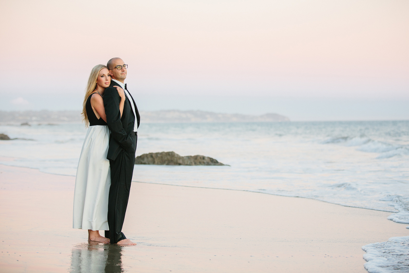 Glamerous Beach and Hills Engagement: Sidney + Steve