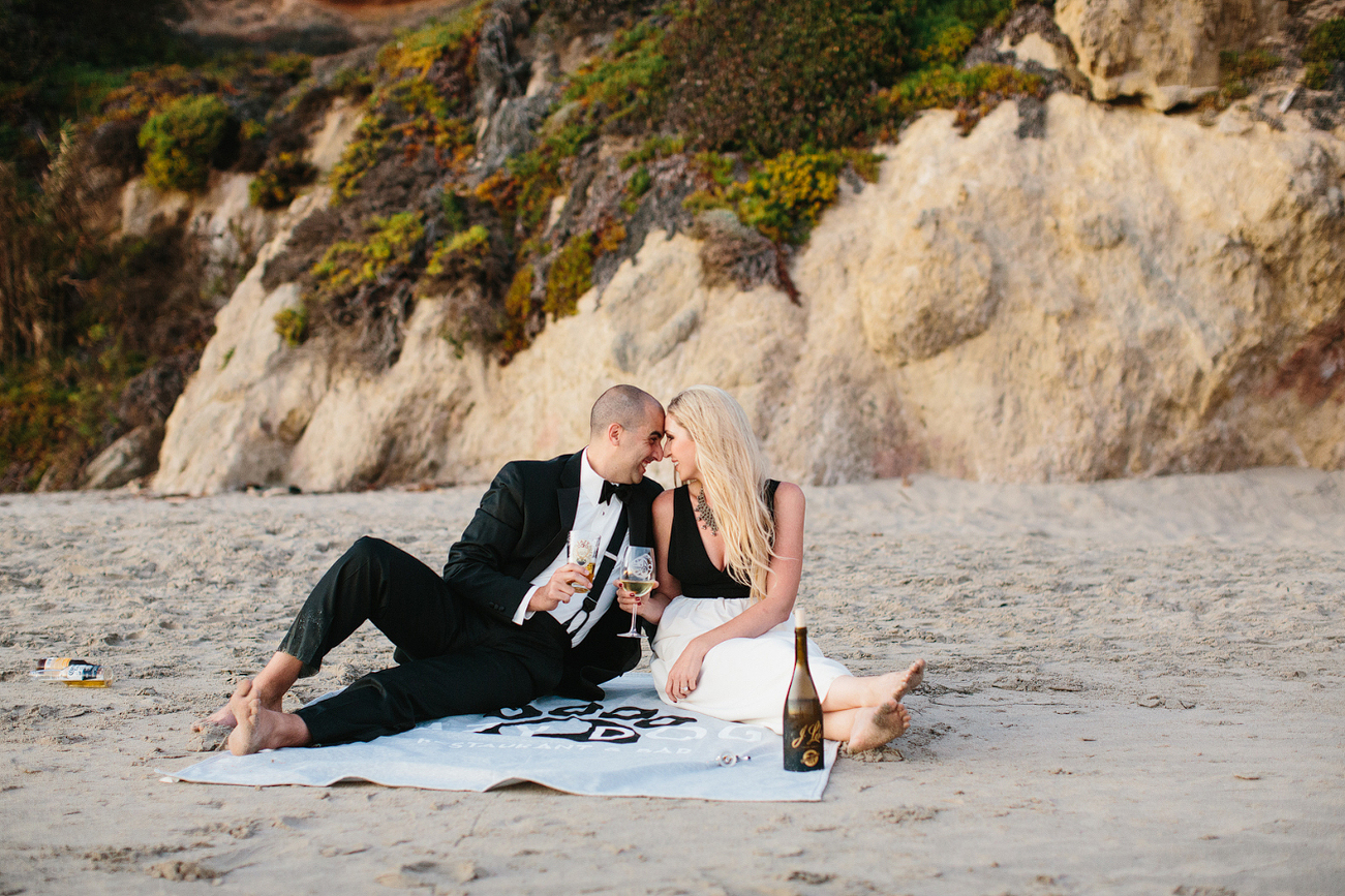 Glamerous Beach and Hills Engagement: Sidney + Steve