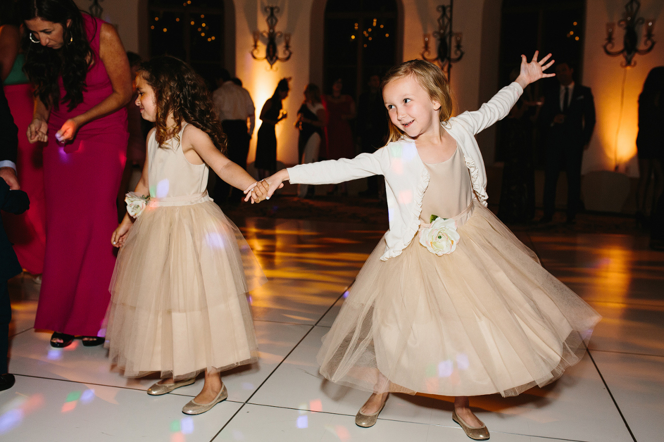 More flower girls being cute as buttons.