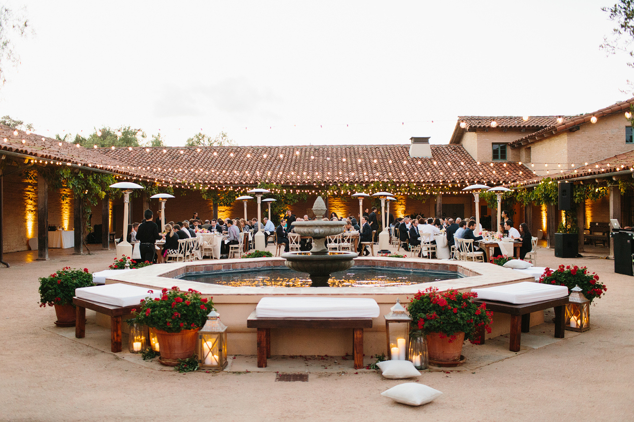 A photo of the reception during dinner. 