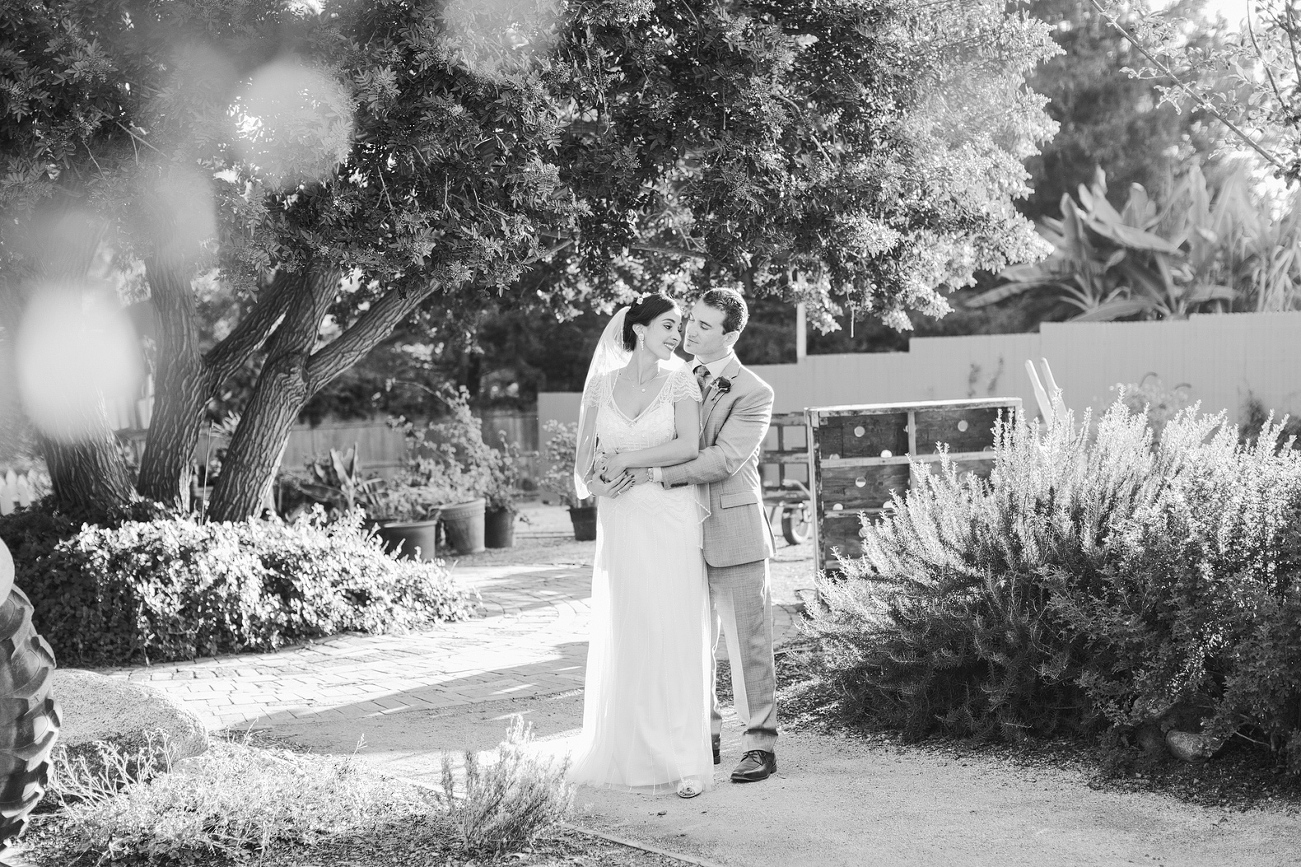 A sweet black and white photo of the couple. 