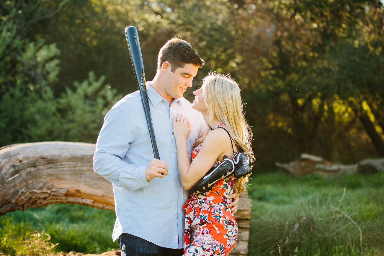 Steve plays baseball and Britt is a soccer player. 