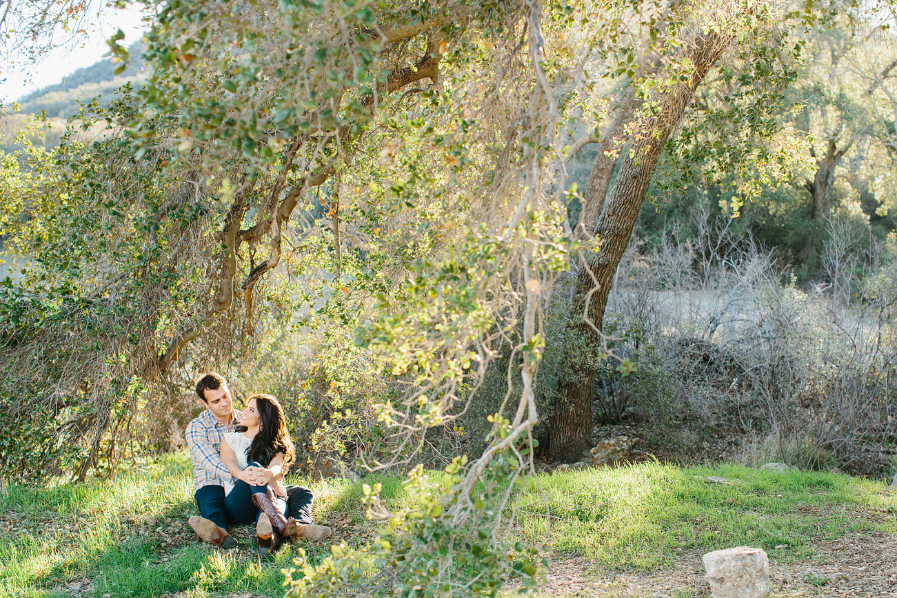 Miren and Peter under a tree. 