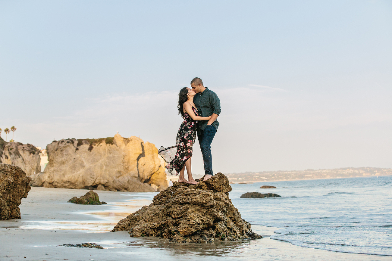 Malibu-Engagement-Beach-Photos-014